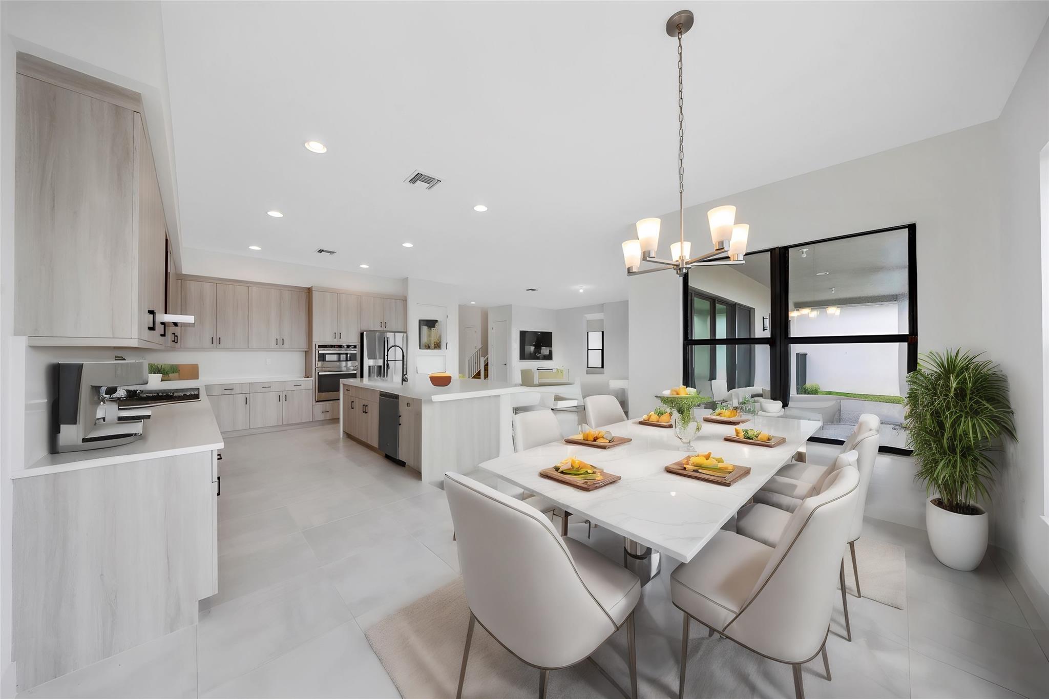 20140 Casa De Campo Ln