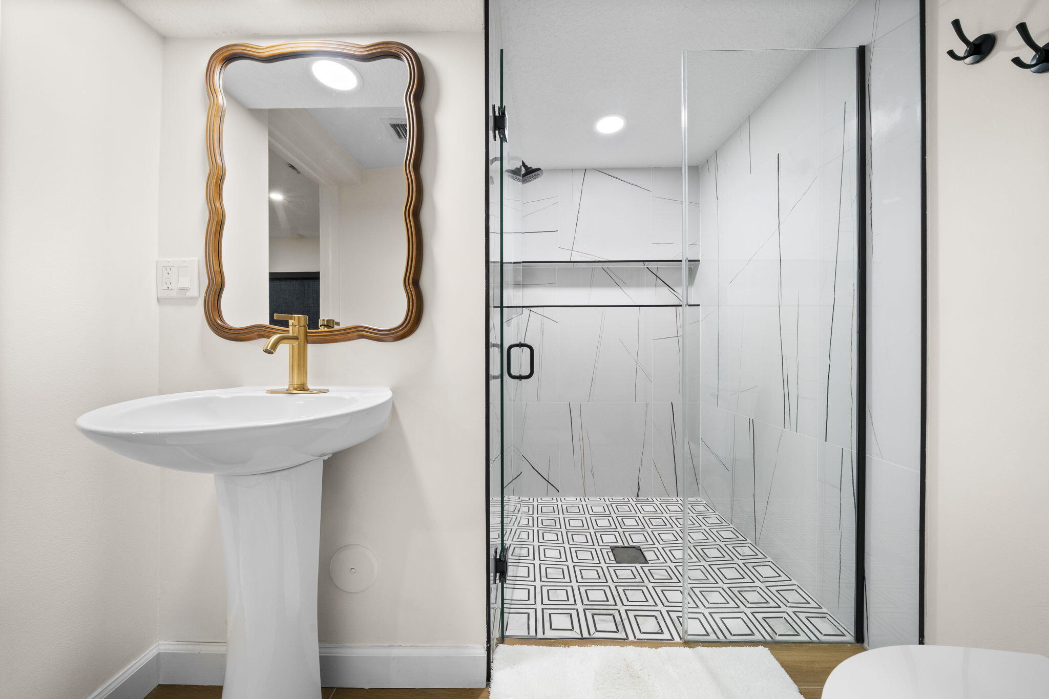 Waverly Place - Residential Lease