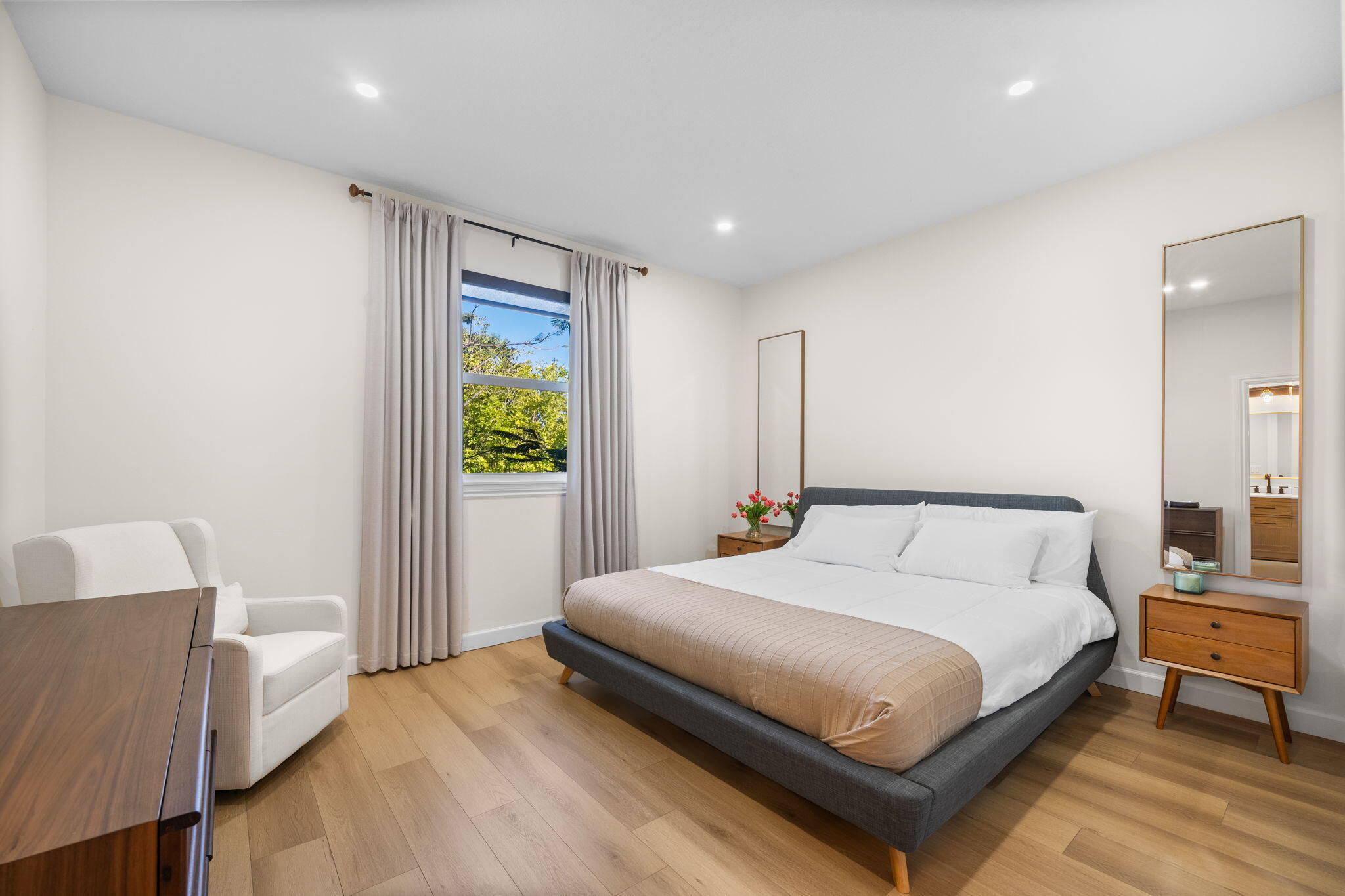 Waverly Place - Residential Lease