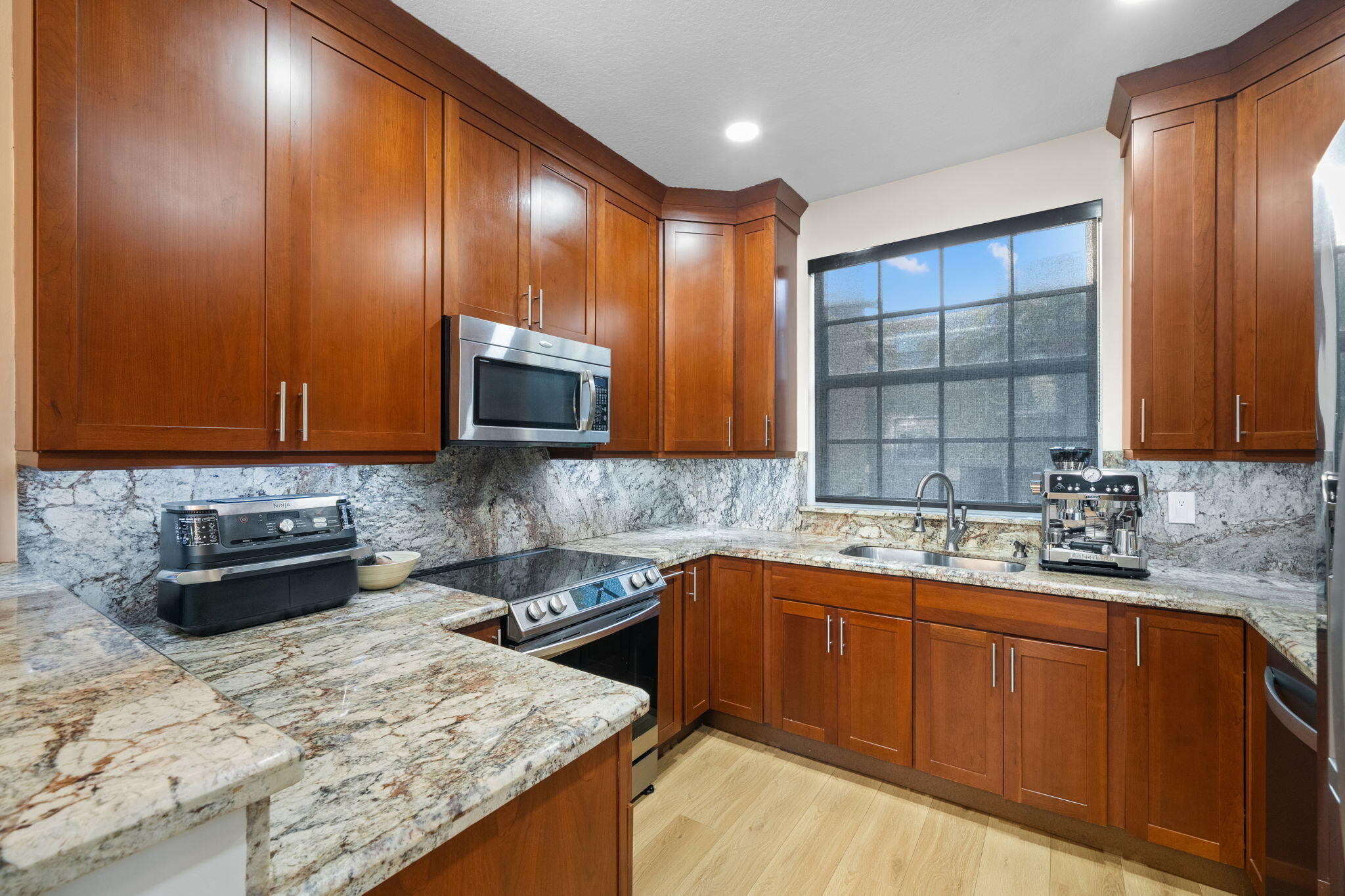 Waverly Place - Residential Lease