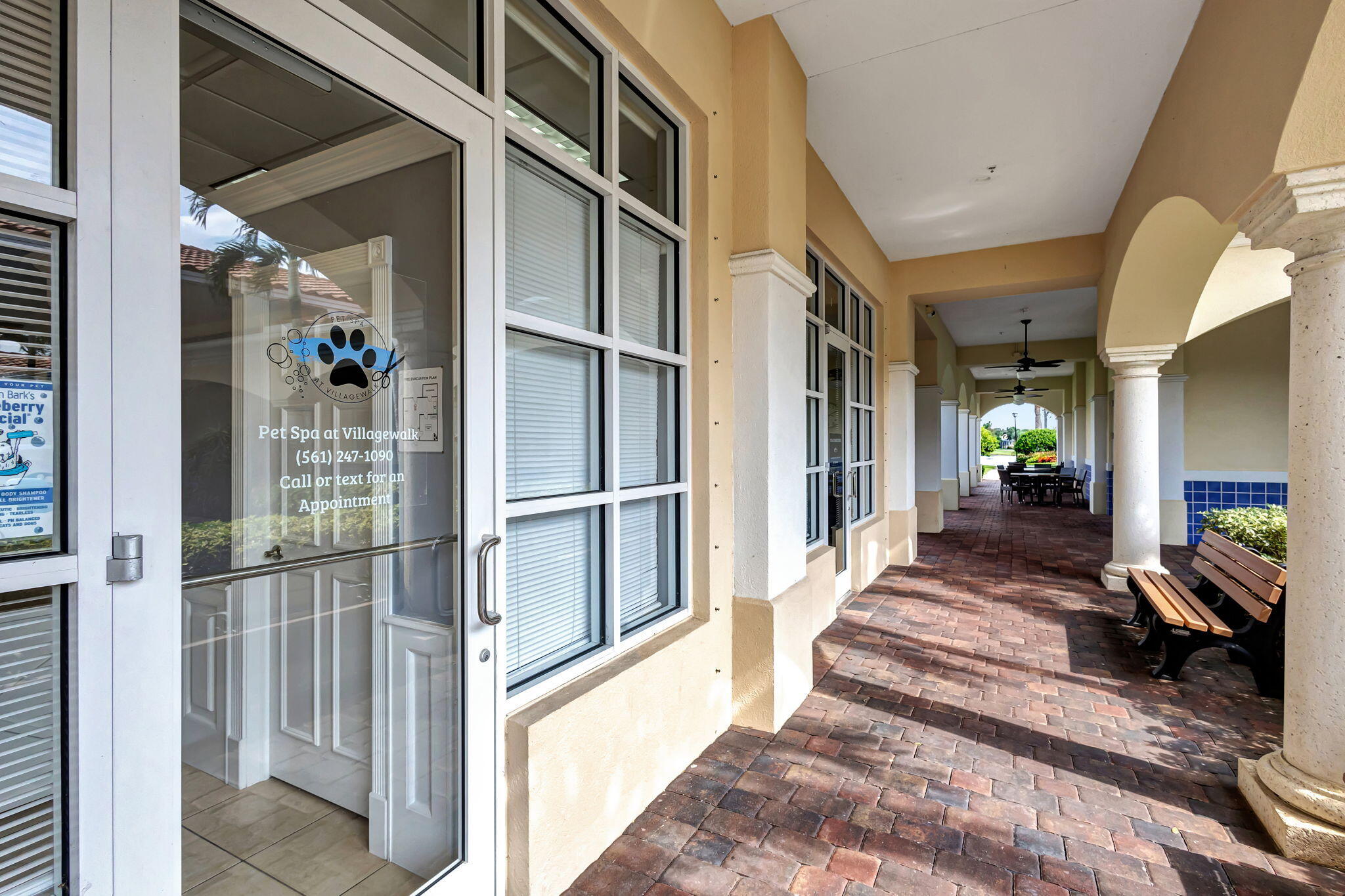 VILLAGEWALK OF WELLINGTON 3 - Residential