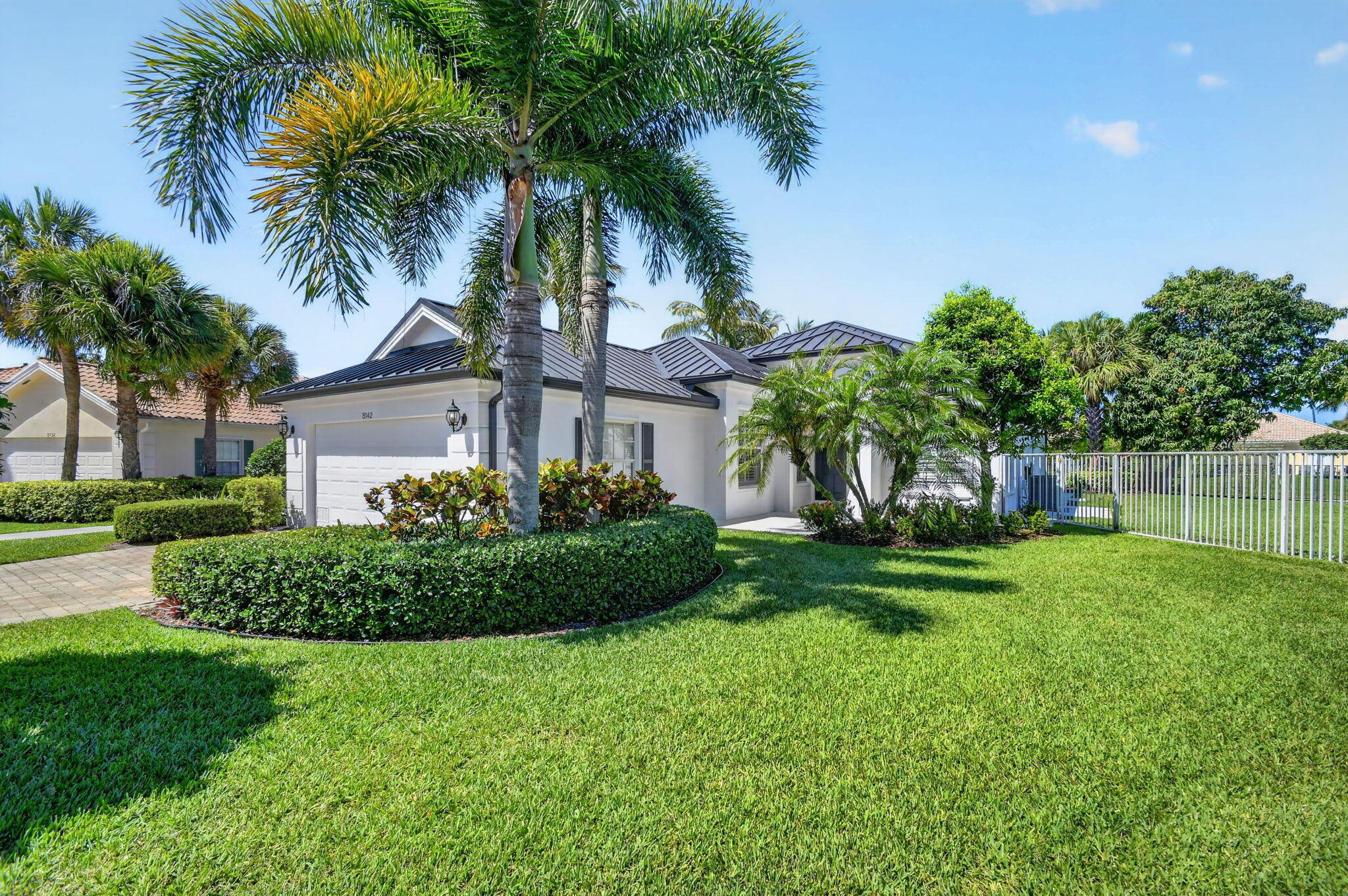 VILLAGEWALK OF WELLINGTON 3 - Residential