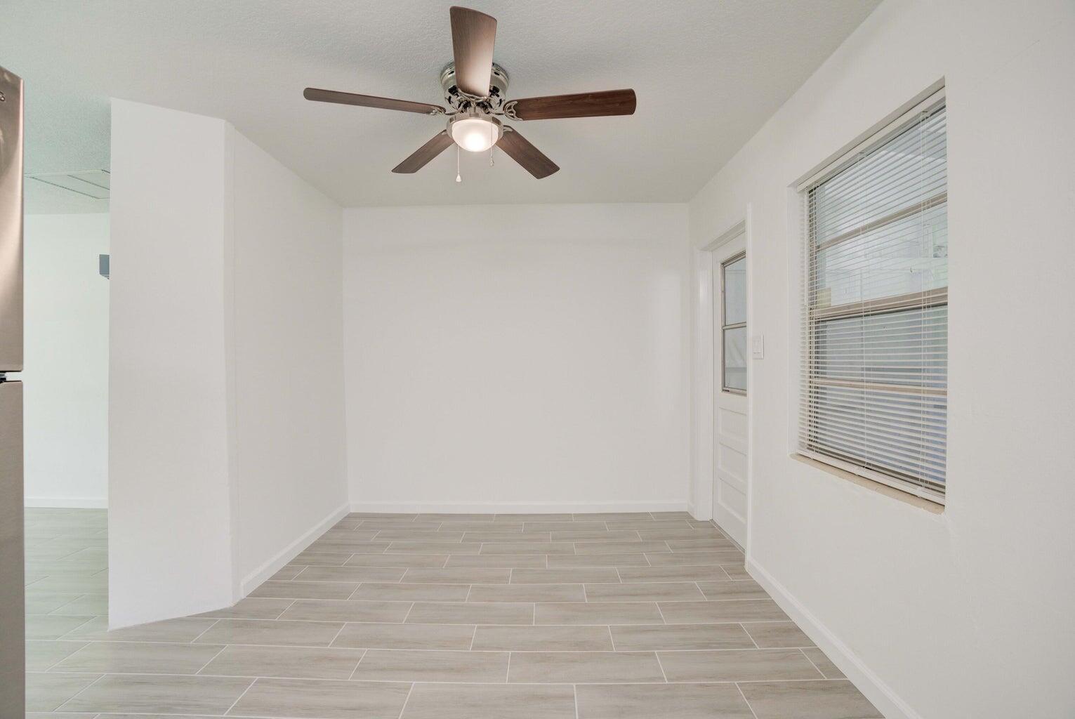 FLEETWOOD ACRES - Residential Lease