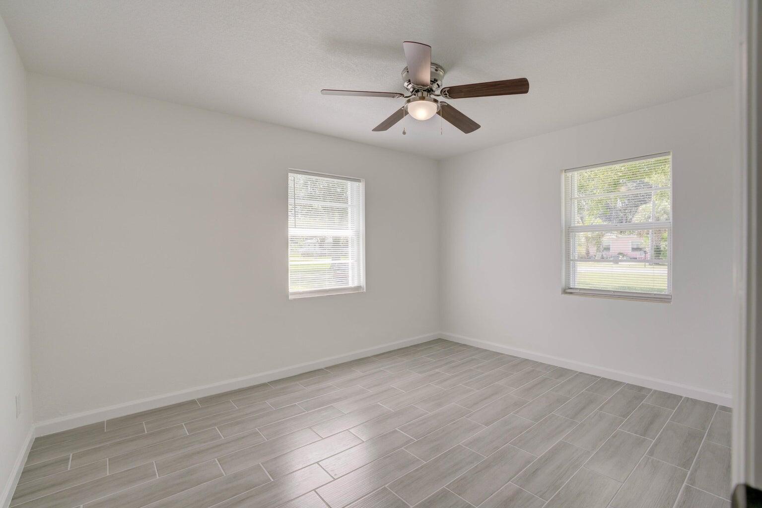 FLEETWOOD ACRES - Residential Lease