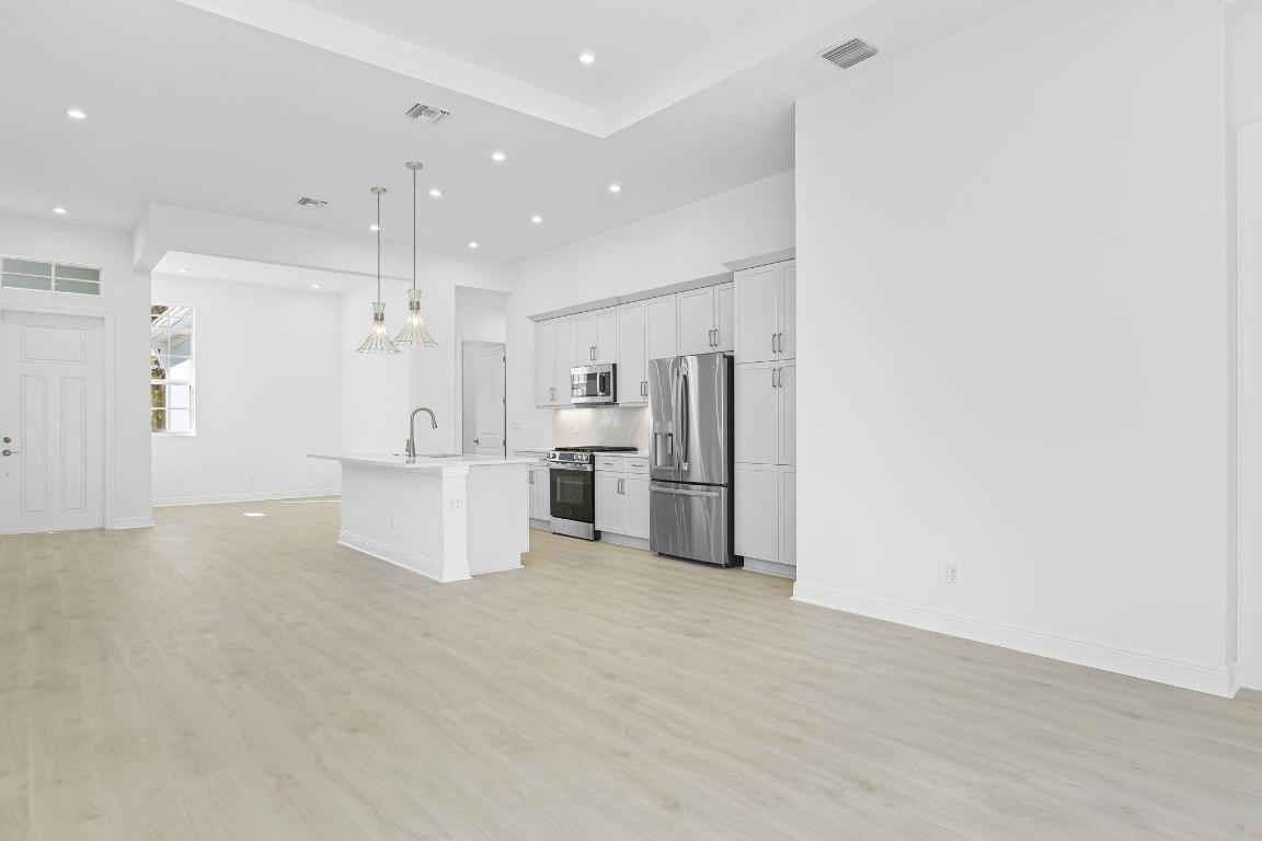 Rivella - Residential