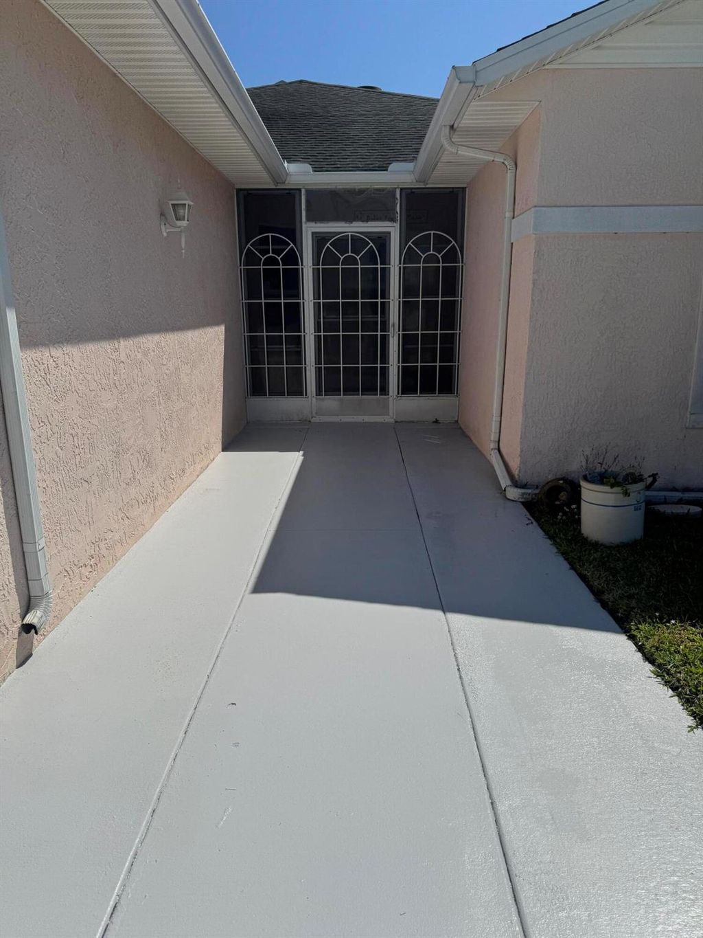 Photo of 6624 Gaviota, Fort Pierce, FL 34951 (MLS # R11033801)