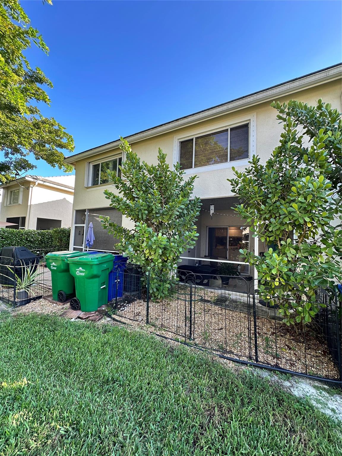 CORAL REEF CLUB - Residential