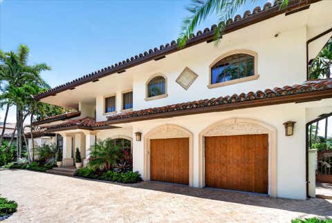 Tiny photo for 2740 NE 17th Street, Fort Lauderdale, FL 33305 (MLS # B26040792)