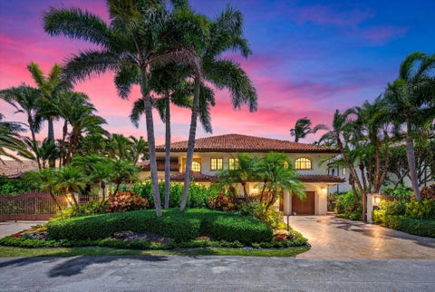 Tiny photo for 2740 NE 17th Street, Fort Lauderdale, FL 33305 (MLS # B26040792)