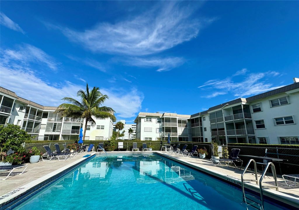 Photo of 5501 NW 2nd Avenue #203, Boca Raton, FL 33487 (MLS # F10528383)