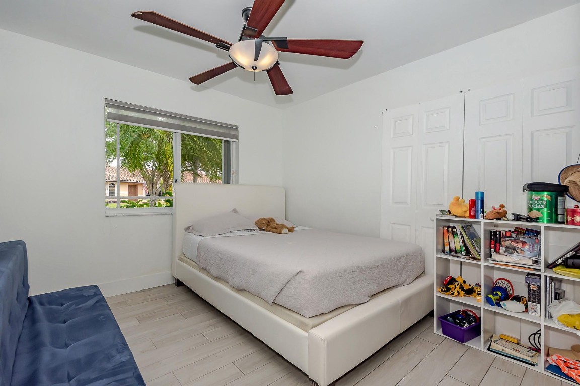 Bonavillas 132-9 B - Residential Lease