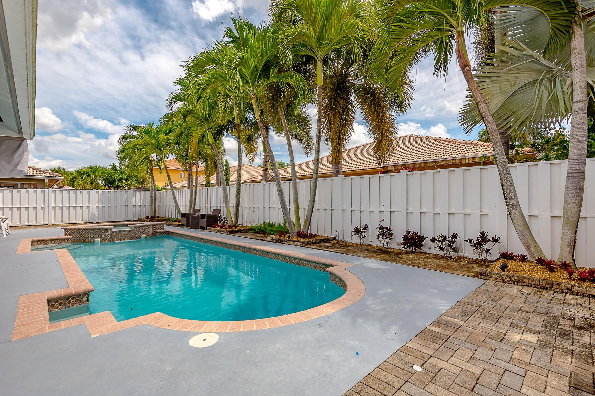 Bonavillas 132-9 B - Residential Lease