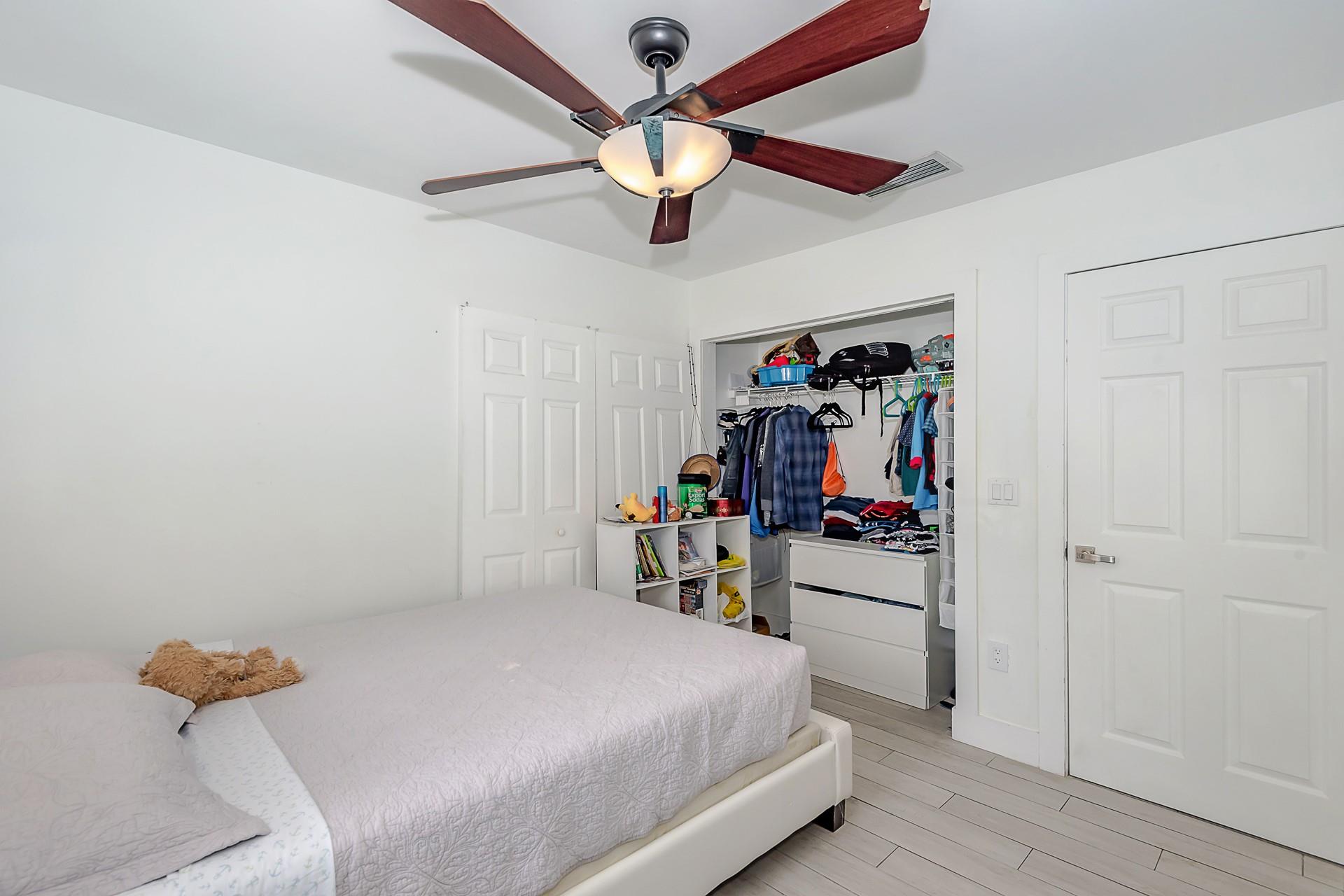 Bonavillas 132-9 B - Residential Lease