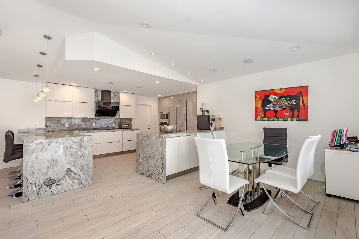 Bonavillas 132-9 B - Residential Lease