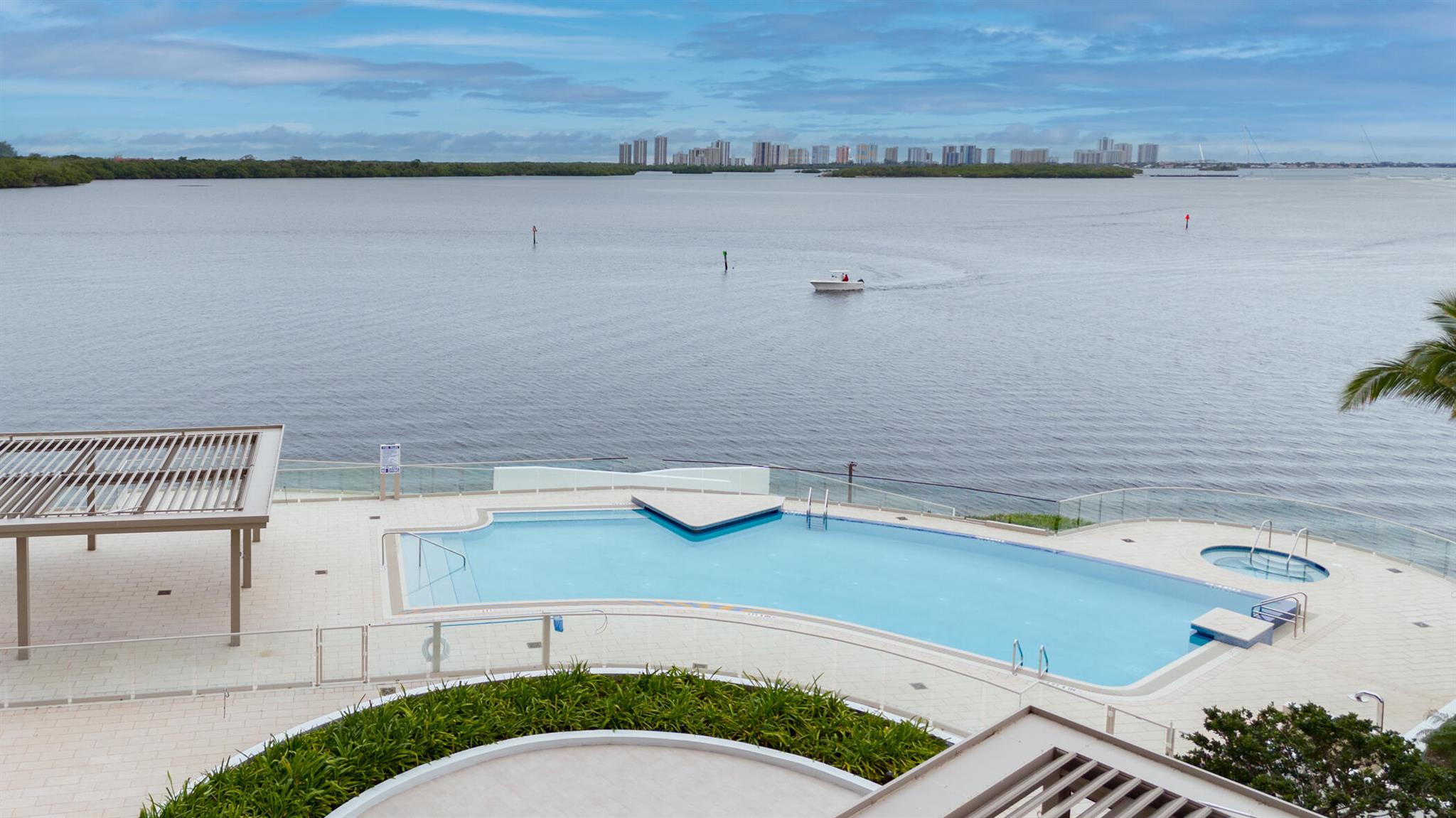 100 Lakeshore Drive 251