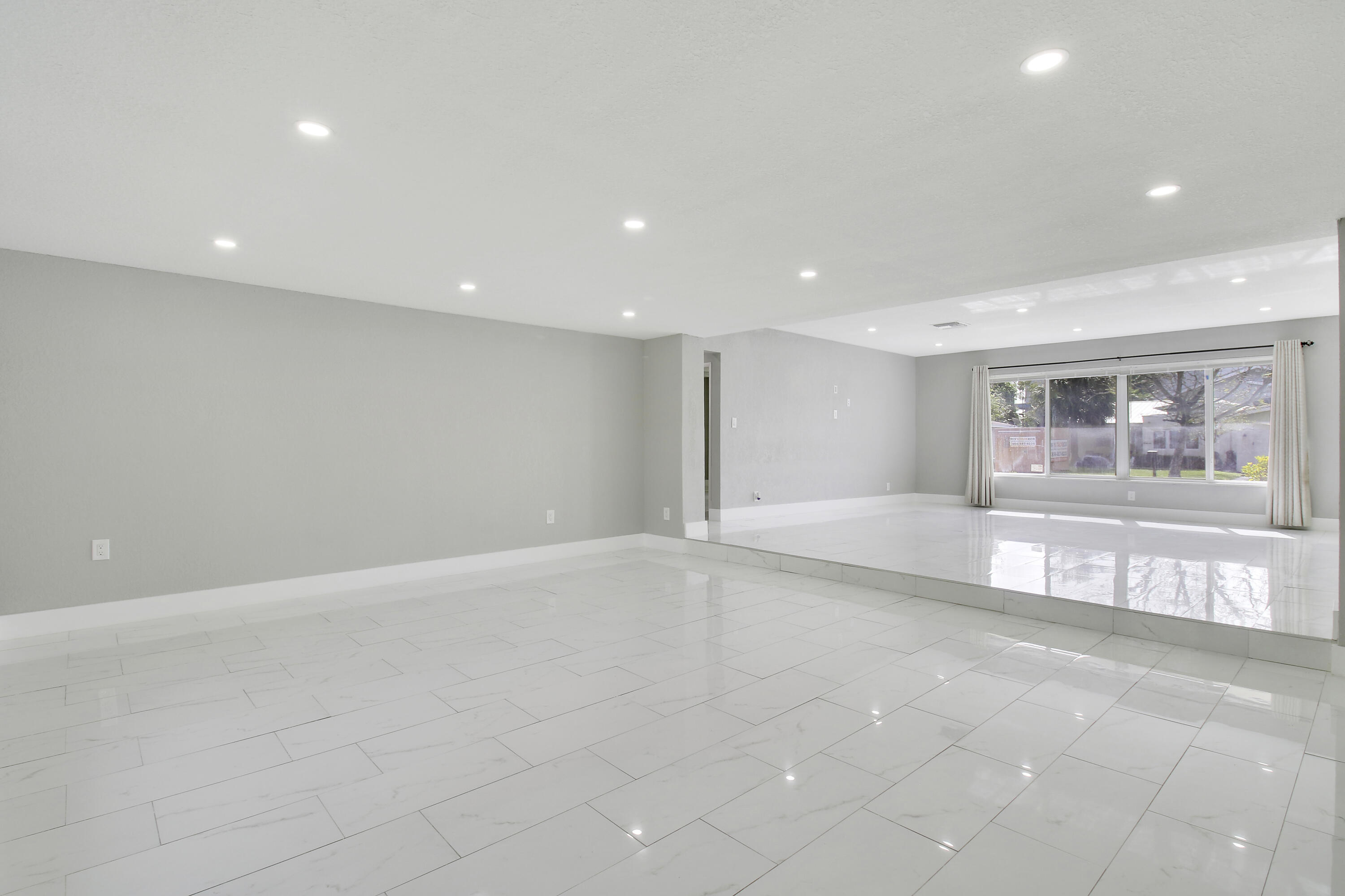 MANGO GARDENS - Residential Lease