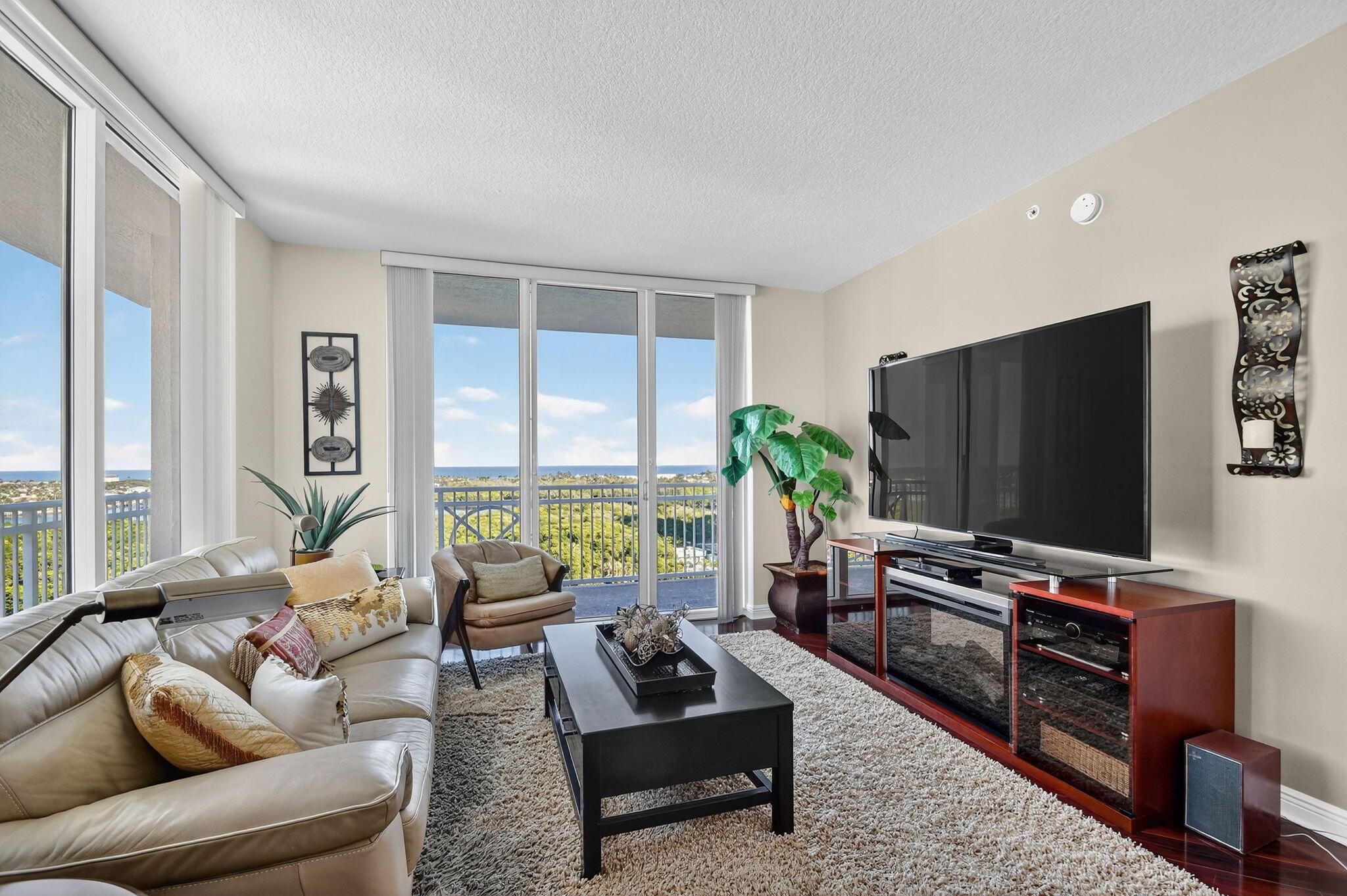 350 N Federal Highway 1105