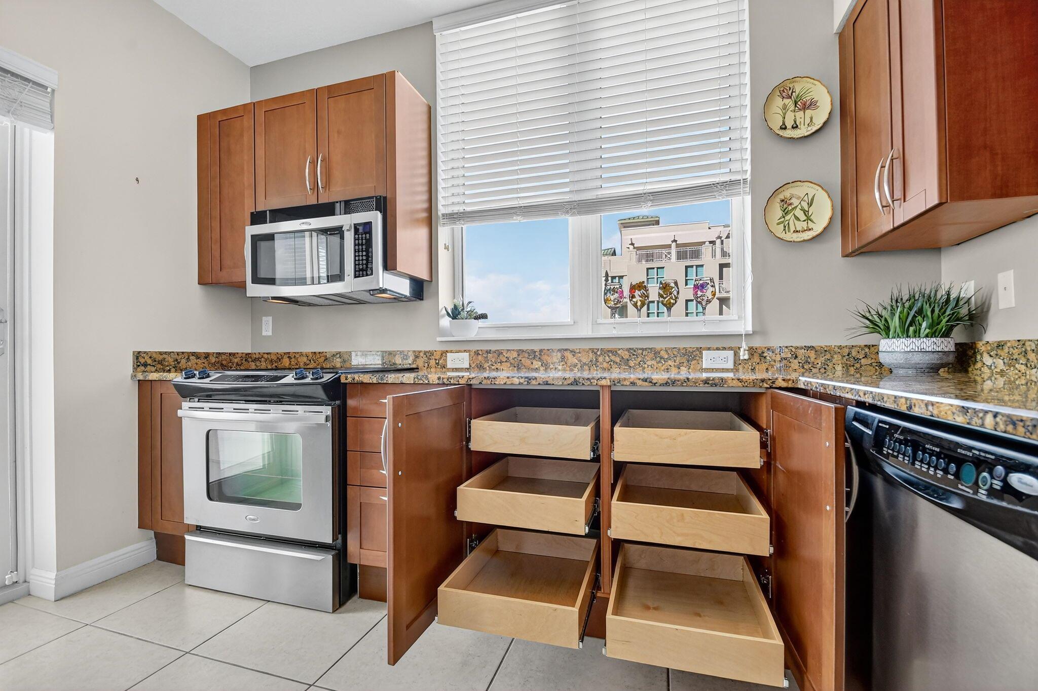 CASA COSTA CONDO - Residential