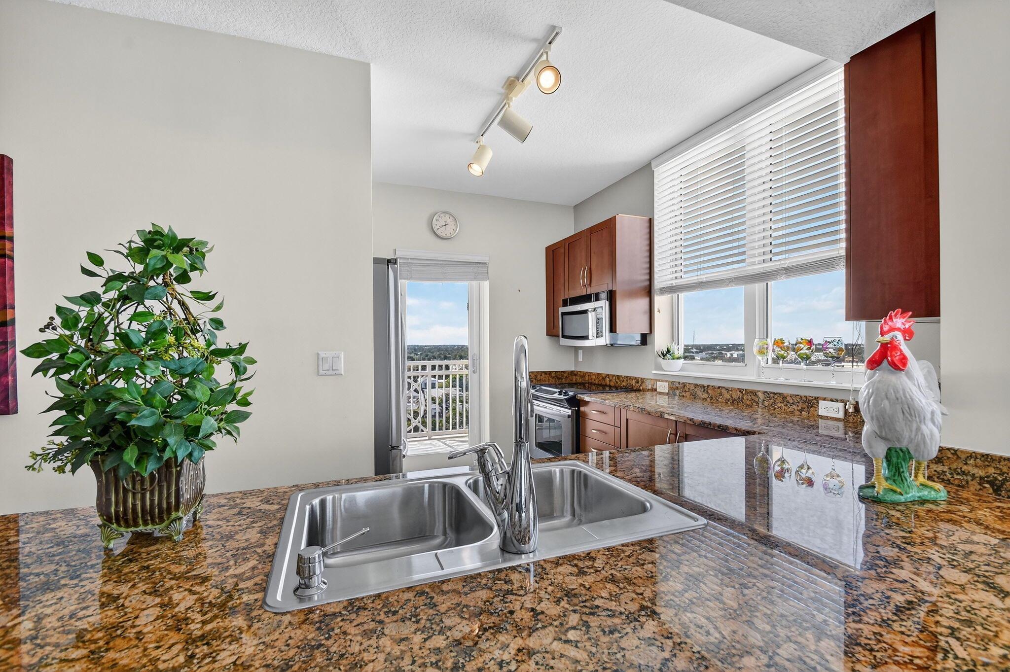 CASA COSTA CONDO - Residential