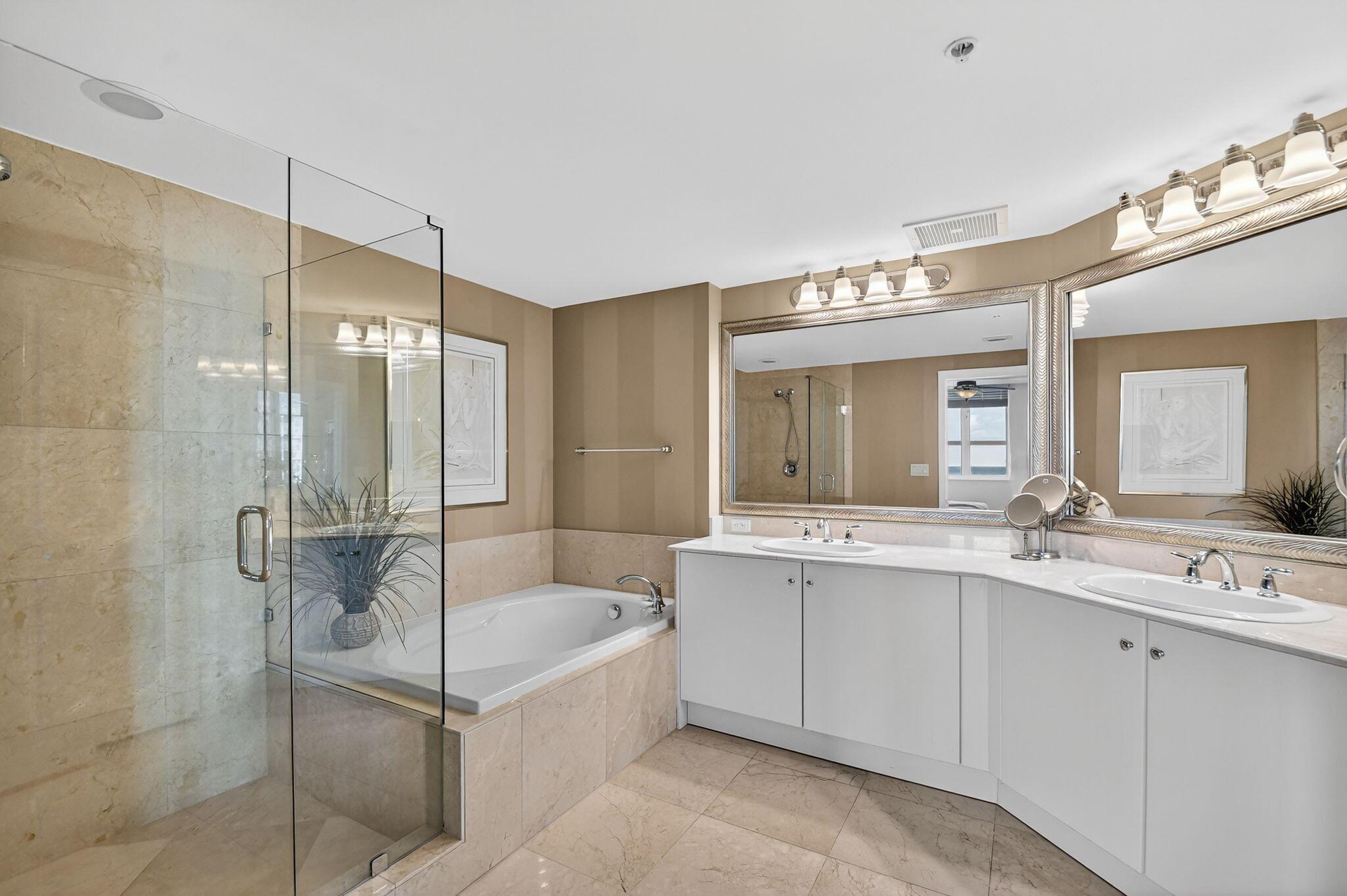 CASA COSTA CONDO - Residential