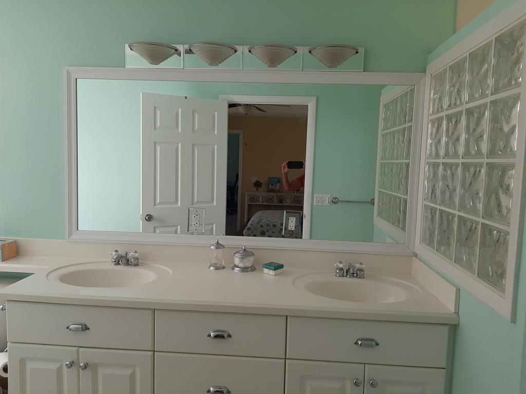 RIVER SHORES ESTATES UNIT 1 - Residential