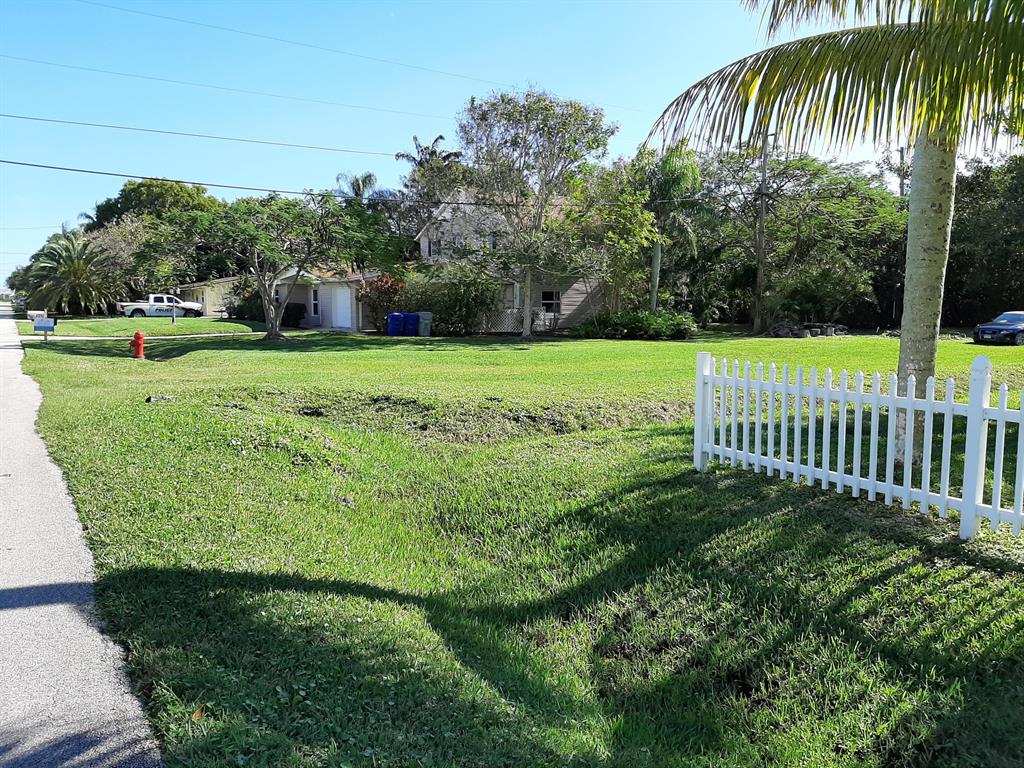 RIVER SHORES ESTATES UNIT 1 - Residential