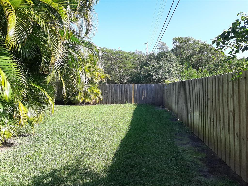 RIVER SHORES ESTATES UNIT 1 - Residential