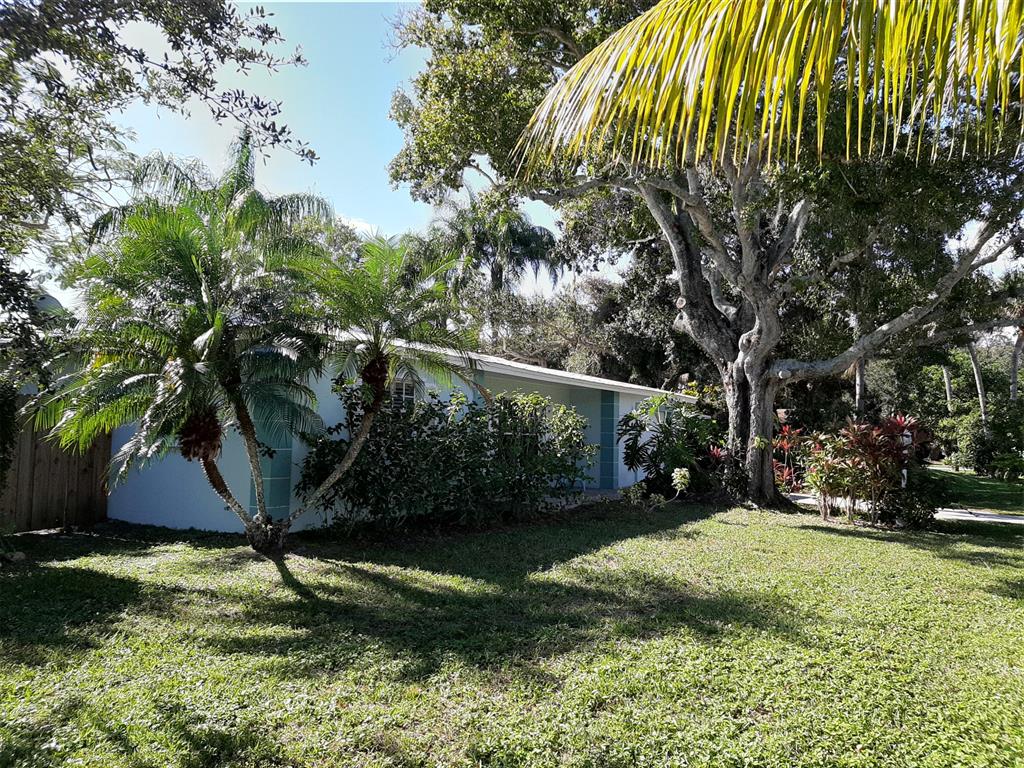 RIVER SHORES ESTATES UNIT 1 - Residential