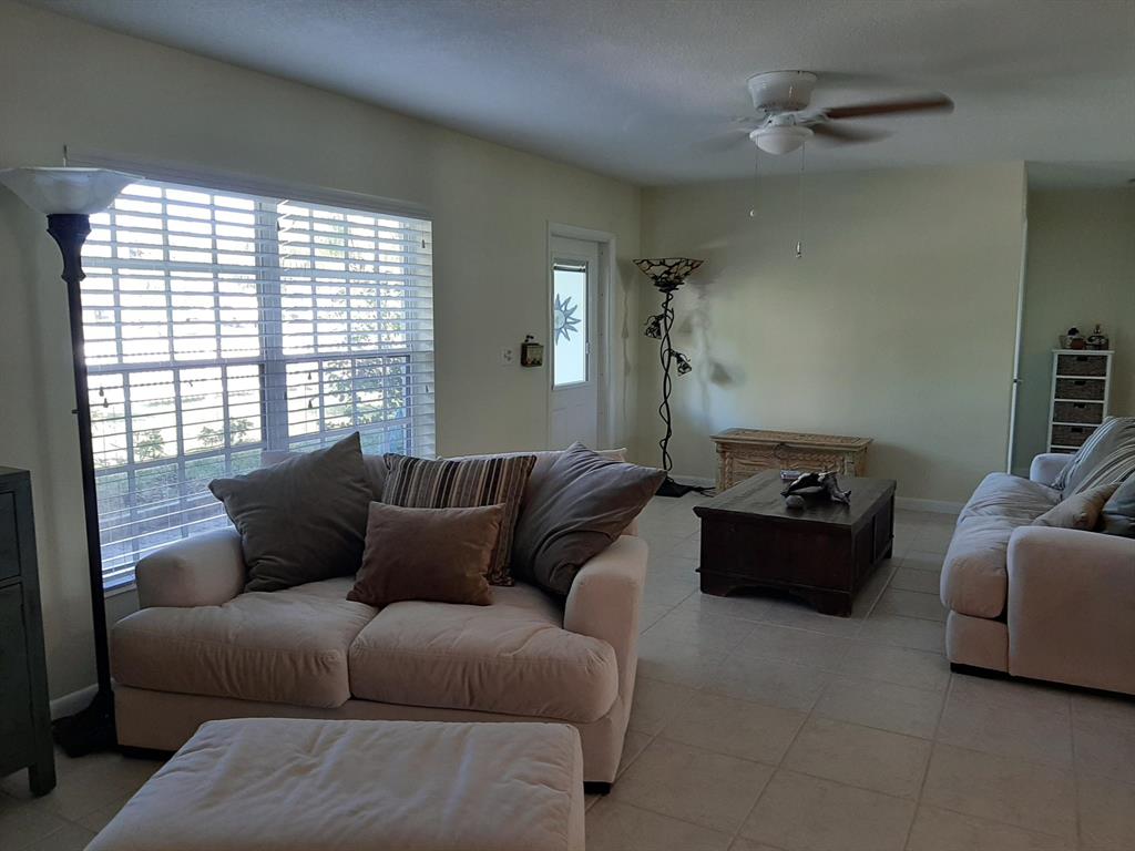 RIVER SHORES ESTATES UNIT 1 - Residential