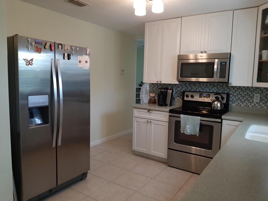 RIVER SHORES ESTATES UNIT 1 - Residential