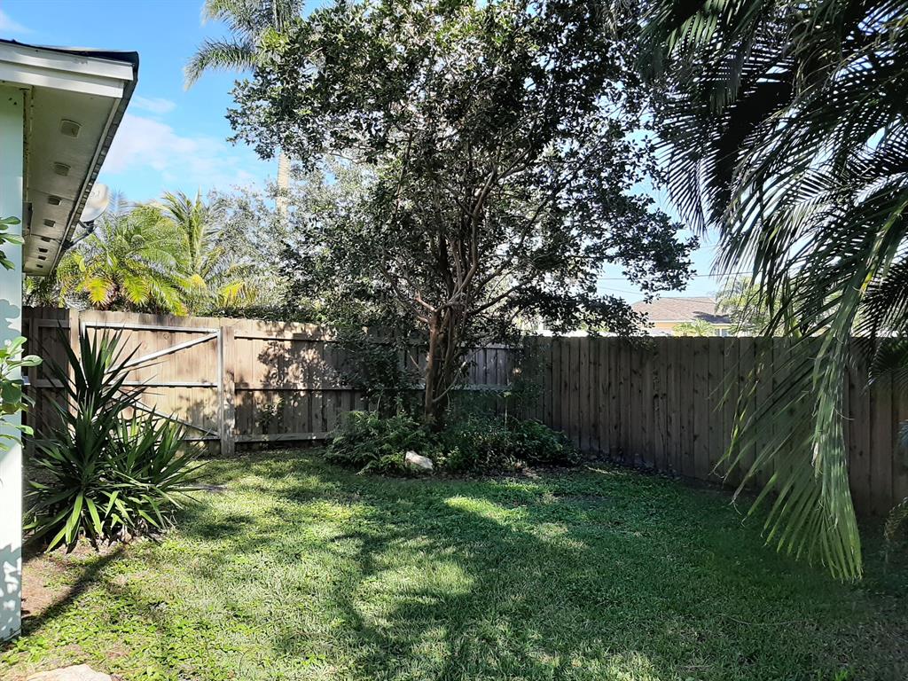 RIVER SHORES ESTATES UNIT 1 - Residential