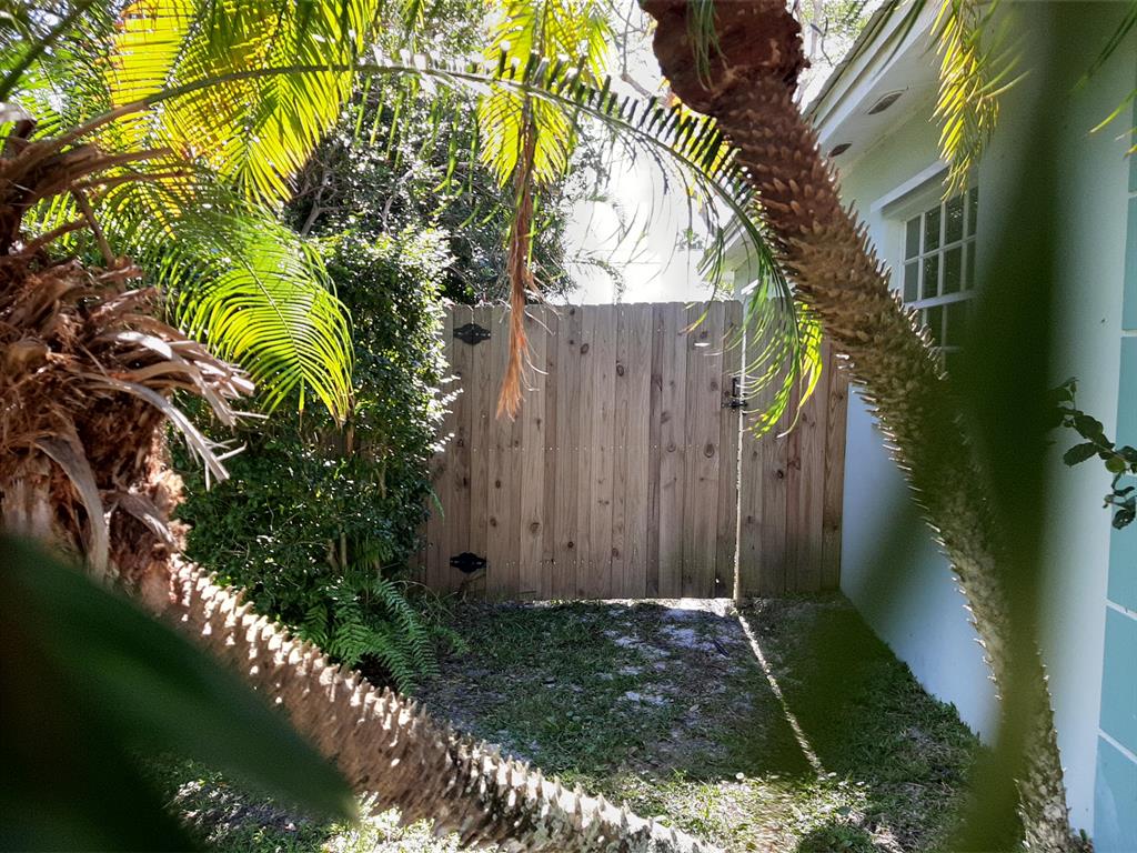 RIVER SHORES ESTATES UNIT 1 - Residential