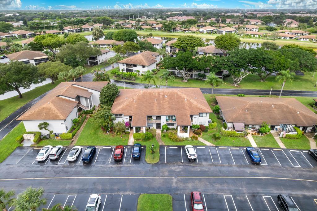 PALM GREENS AT VILLA DEL - Residential