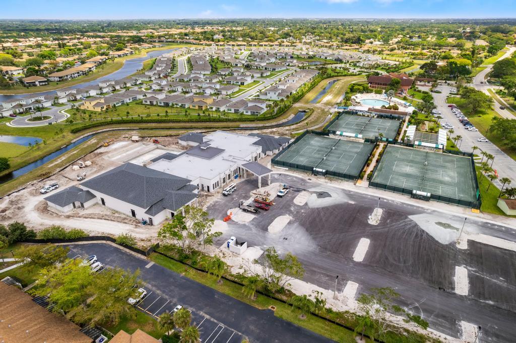 PALM GREENS AT VILLA DEL - Residential