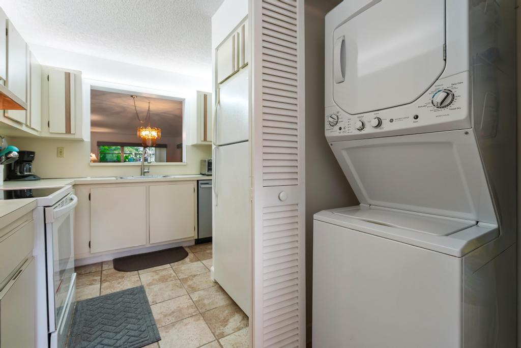 PALM GREENS AT VILLA DEL - Residential