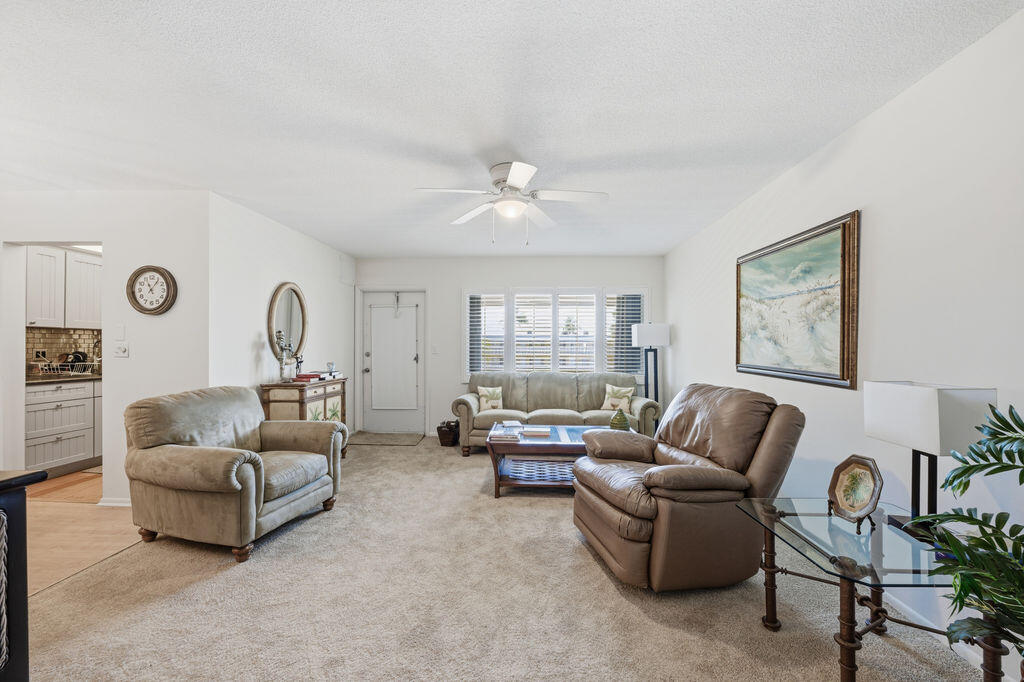 LAKE COLONY APTS ONE INC - Residential