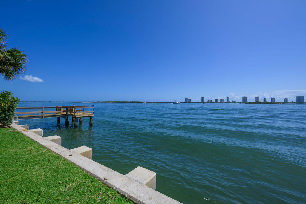 LAKE COLONY APTS ONE INC - Residential