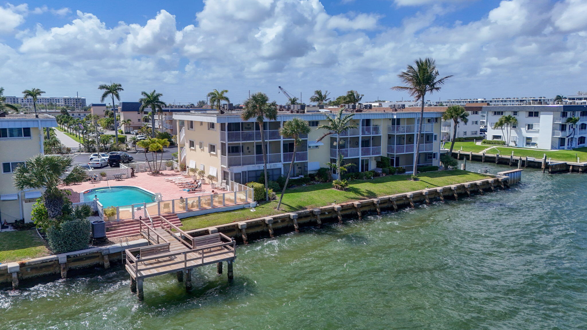 LAKE COLONY APTS ONE INC - Residential