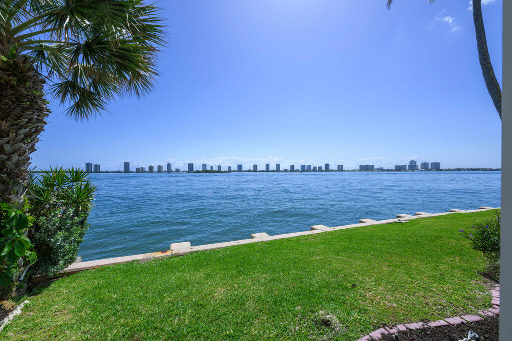 LAKE COLONY APTS ONE INC - Residential