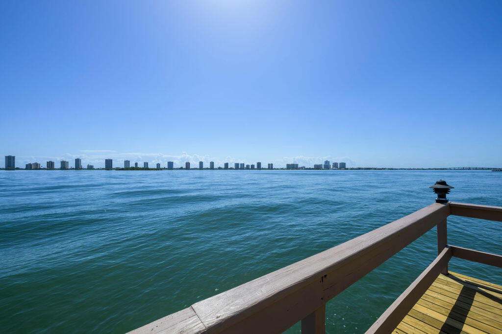 LAKE COLONY APTS ONE INC - Residential