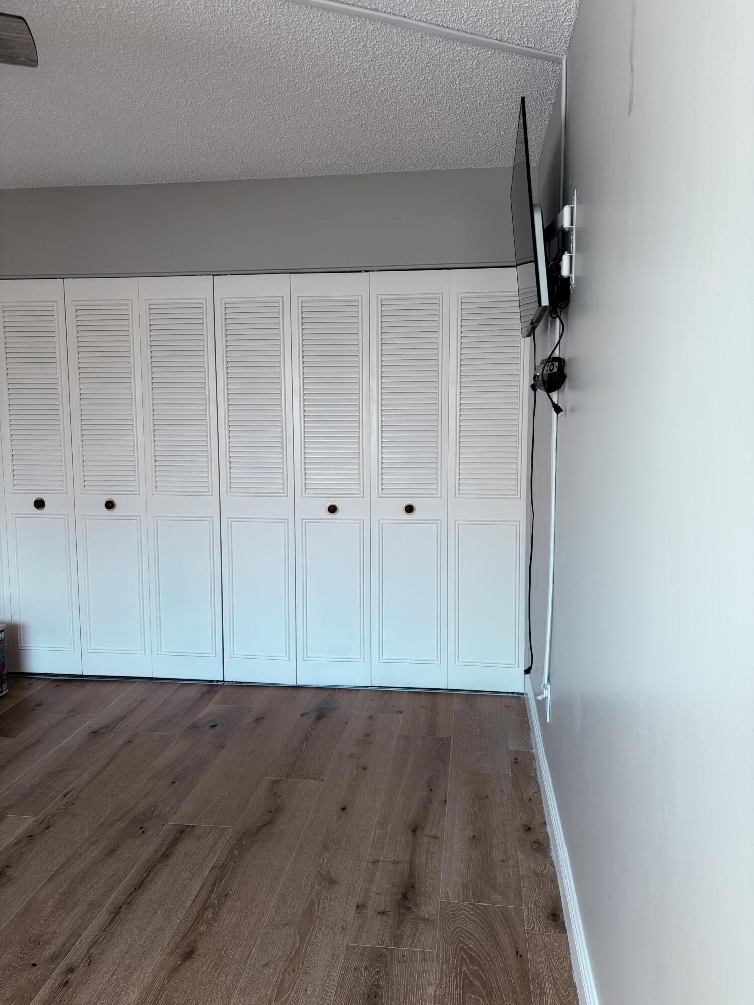 COUNTRY AS - Residential