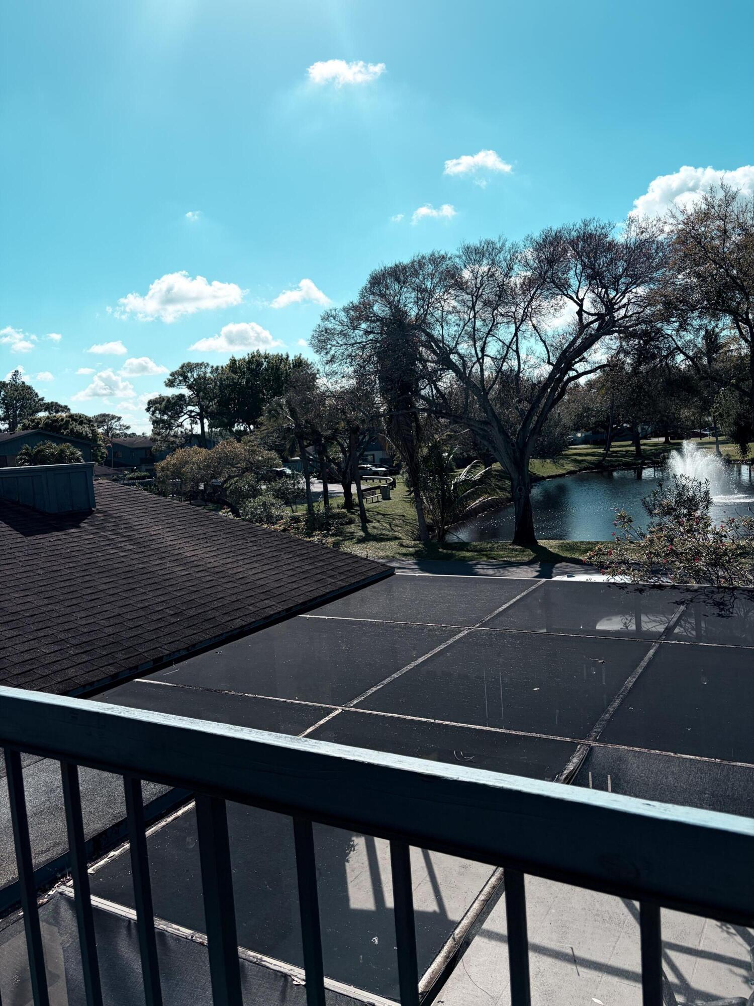 COUNTRY AS - Residential