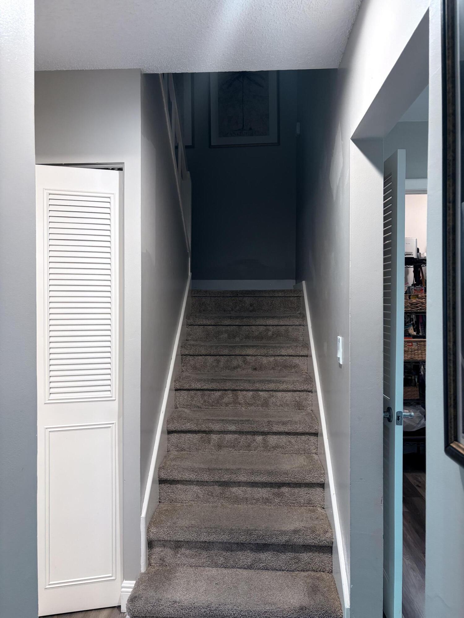 COUNTRY AS - Residential