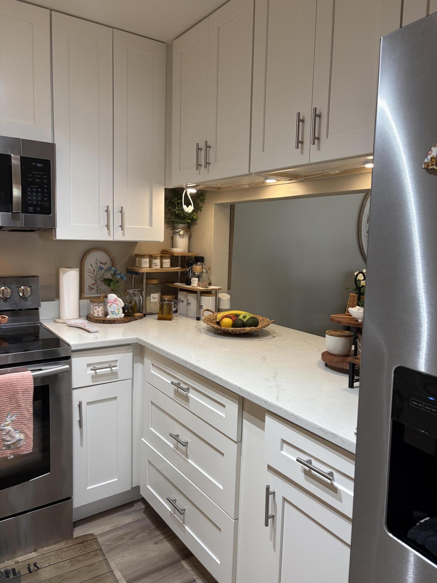 COUNTRY AS - Residential