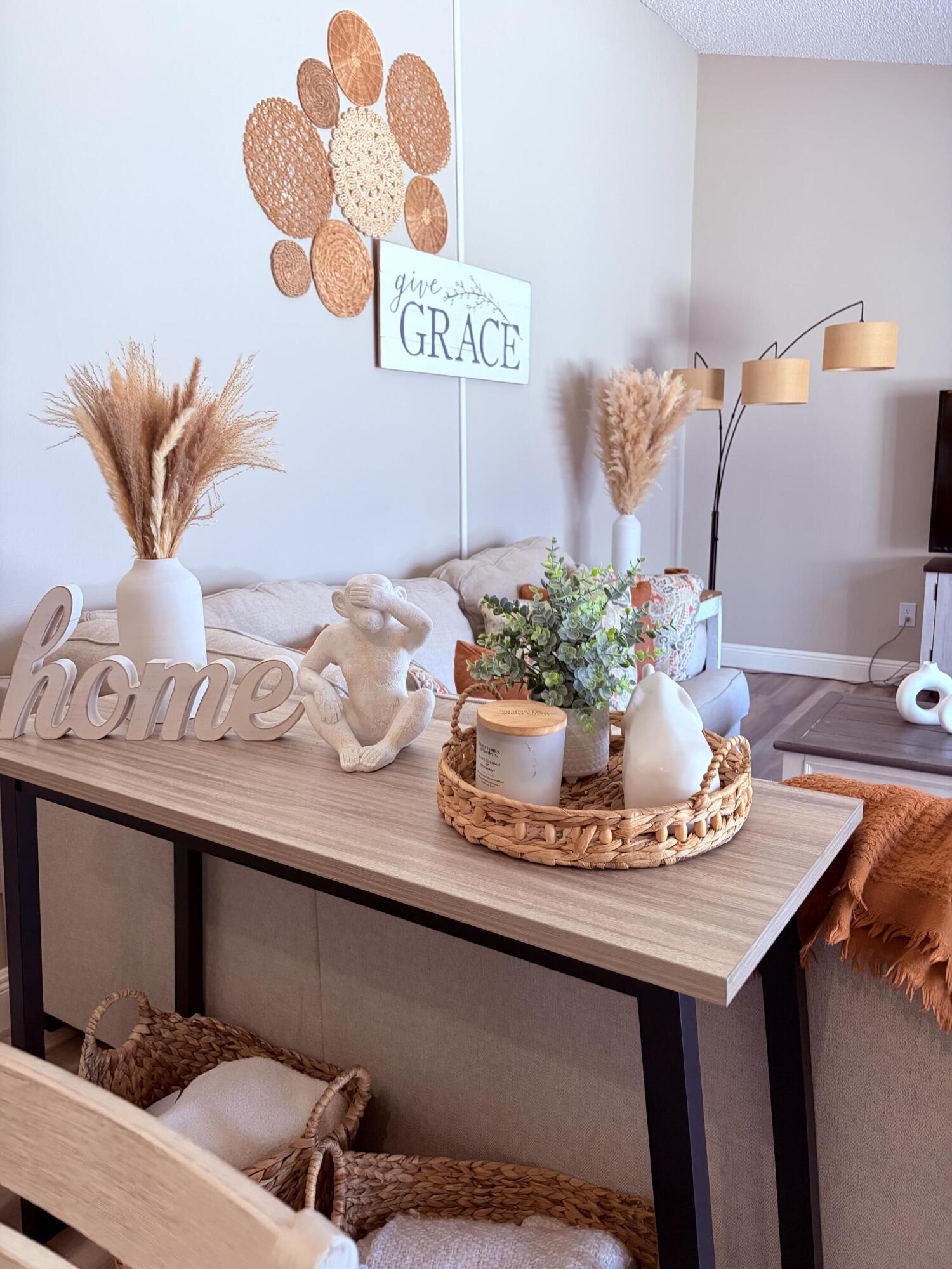 COUNTRY AS - Residential