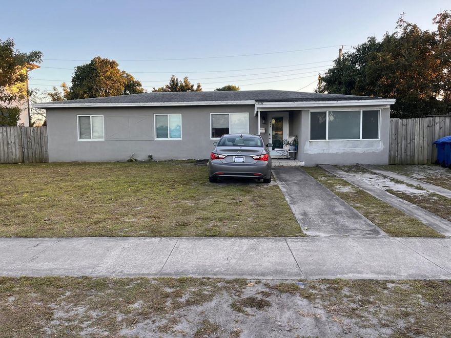Recently renovated home featuring a new kitchen, updated bathrooms, and new flooring throughout. Ideally located in the heart of North Miami Beach in a quiet neighborhood, within walking distance to four synagogues.