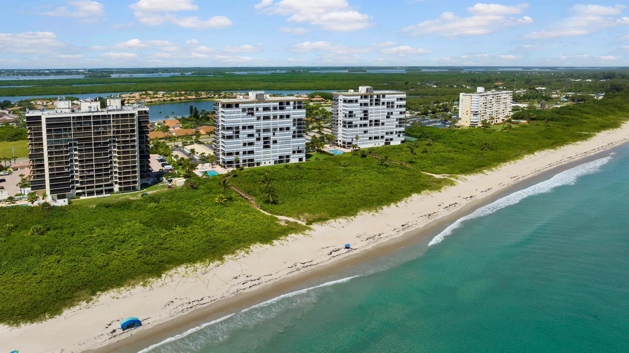 TIARA TOWERS - Residential