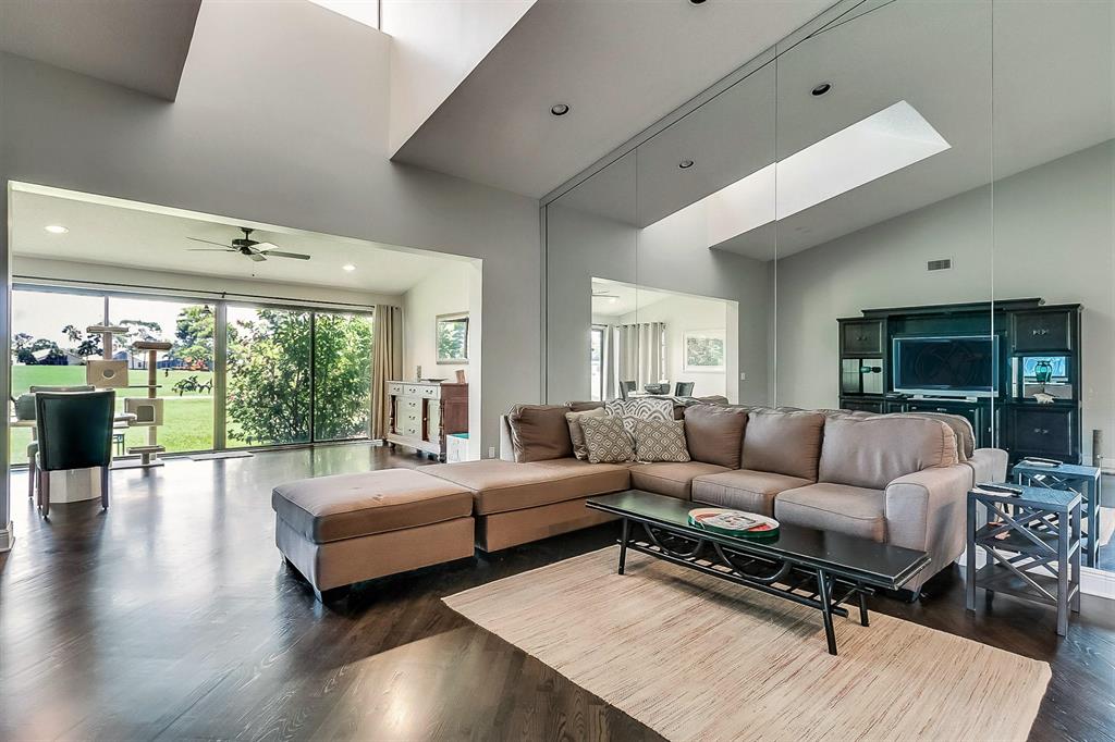 FOUNTAINS - Residential