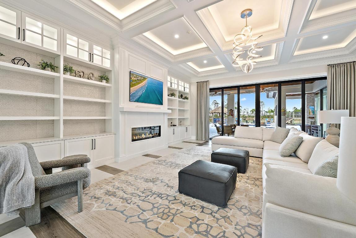 SABAL CREEK - Residential