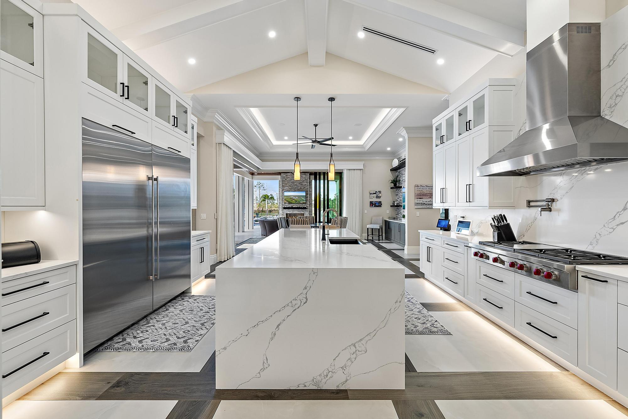 SABAL CREEK - Residential